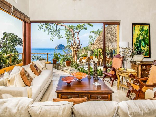 Luxury Oceanfront Puerto Vallarta Estate with Guest house