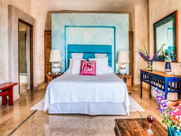 Luxury Oceanfront Puerto Vallarta Estate with Guest house