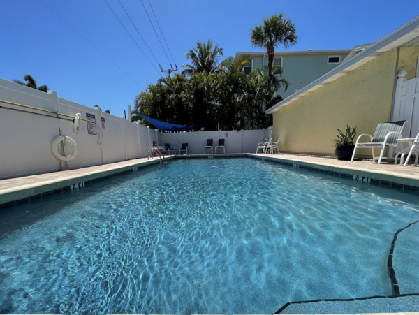 Charming Anna Maria Island Vacation Cottage