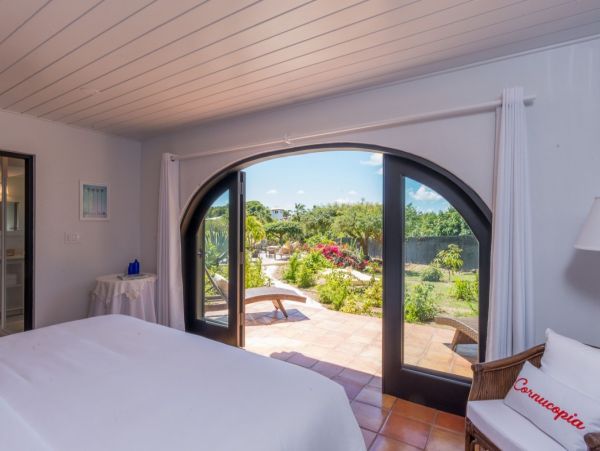 One of The Best Villas in All of BVI Five Bedrooms Pool