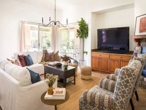 Coachella Luxury Vacation Villa with Pool and Hot Tub