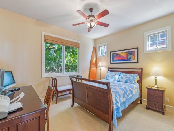Beachfront Luxury Vacation Villa in Maui with Pool and Views