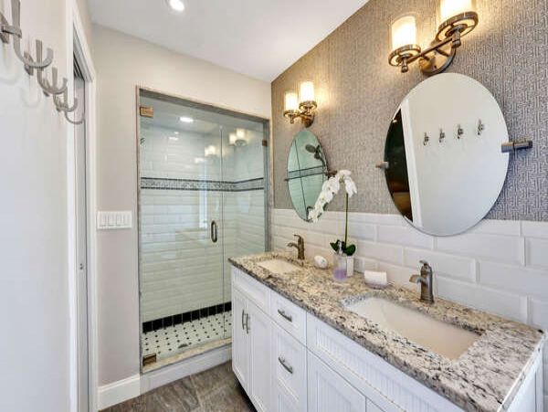 Naples Charming 3 Bedroom Vacation Home Sleeps 6