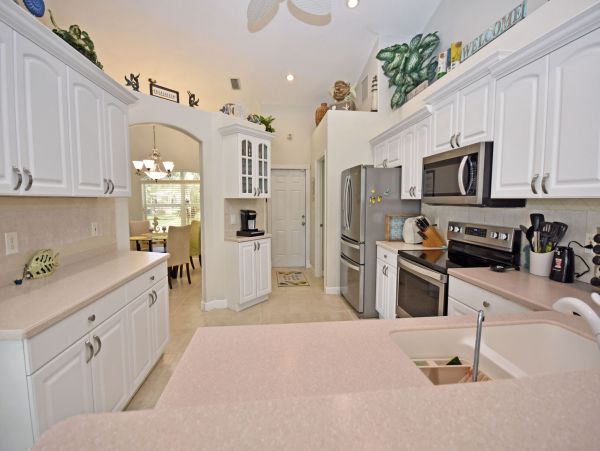 Englewood Well Appointed Four Bedroom Vacation Rental