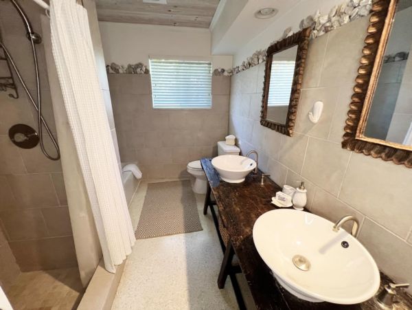 Manasota Key Vacation Home Three Bedroom Steps to Beach
