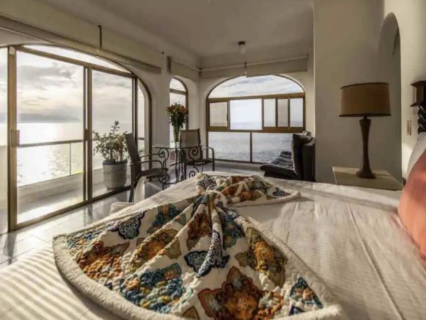 Oceanfront Puerto Vallarta Vacation Home Nine Bedroom