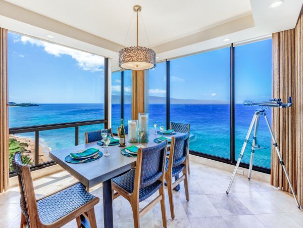 Charming Oceanfront Condo in Kaanapali with Stunning Views