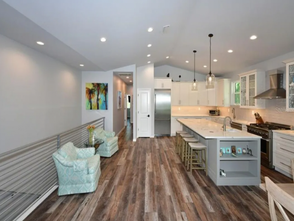 Fabulous 4 Bedroom Vacation Rental with Private Pool