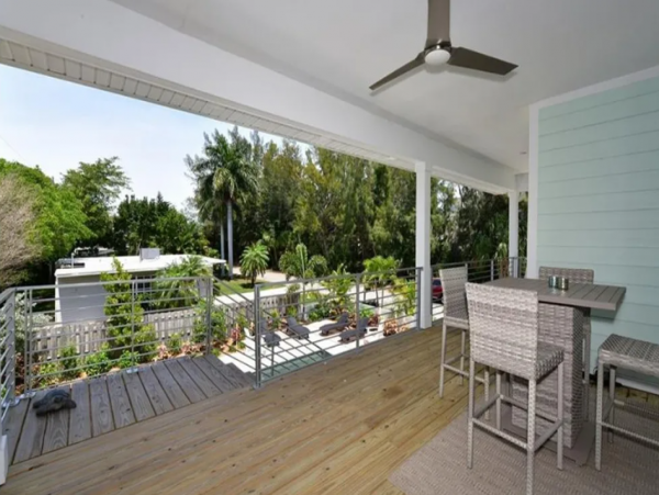 Fabulous 4 Bedroom Vacation Rental with Private Pool