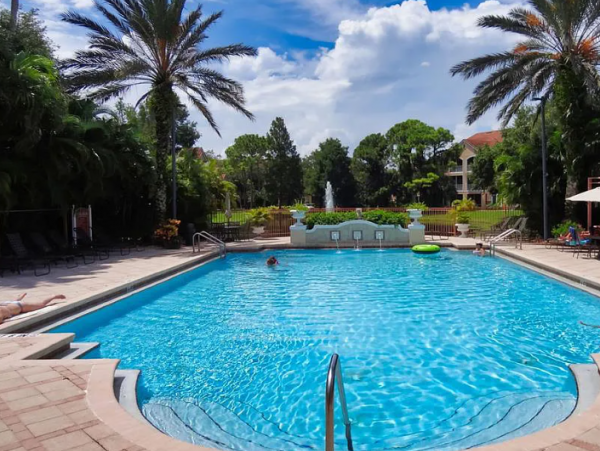 Spacious 3 Bedroom Condo with Great Amenities
