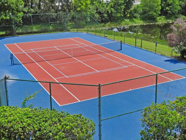 Spacious 3 Bedroom Condo with Great Amenities