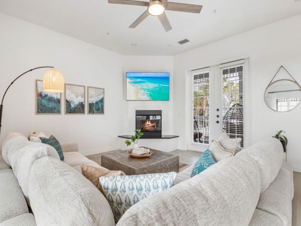 Tastefully Decorated Five Bedroom Vacation Rental in Bradenton
