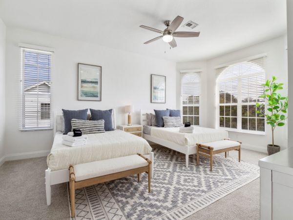 Tastefully Decorated Five Bedroom Vacation Rental in Bradenton