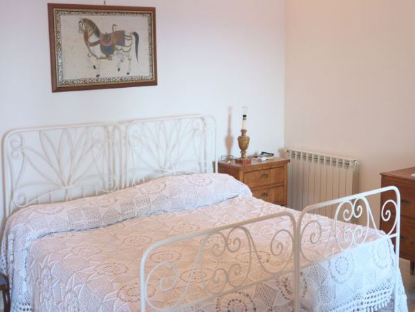 Lovely Positano Vacation Villa with 3 Bedrooms & Amazing Views