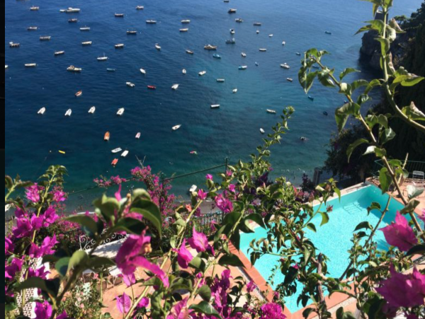 Lovely Positano Vacation Villa with 3 Bedrooms & Amazing Views