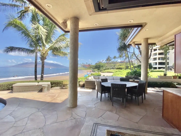 Truly Magnificent Maui Luxury Beach House