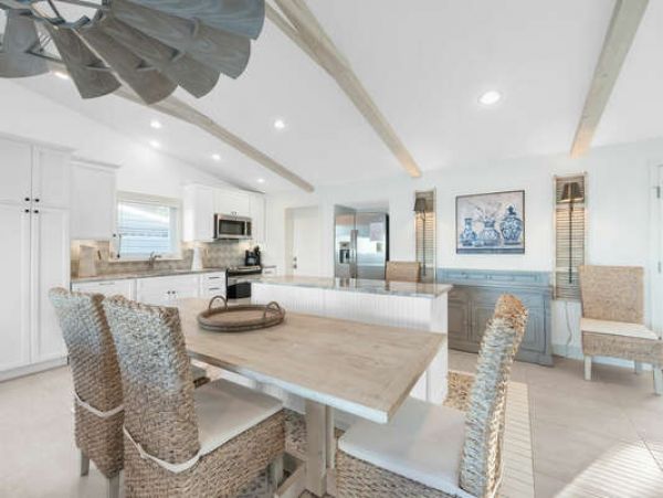 Bay Beach Luxury on Anna Maria Island