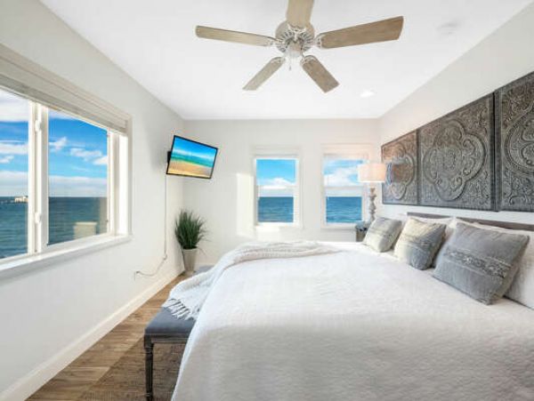 Bay Beach Luxury on Anna Maria Island