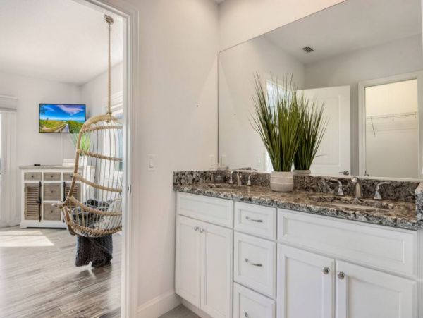 Bay Beach Luxury on Anna Maria Island