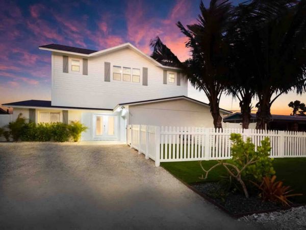 Bay Beach Luxury on Anna Maria Island