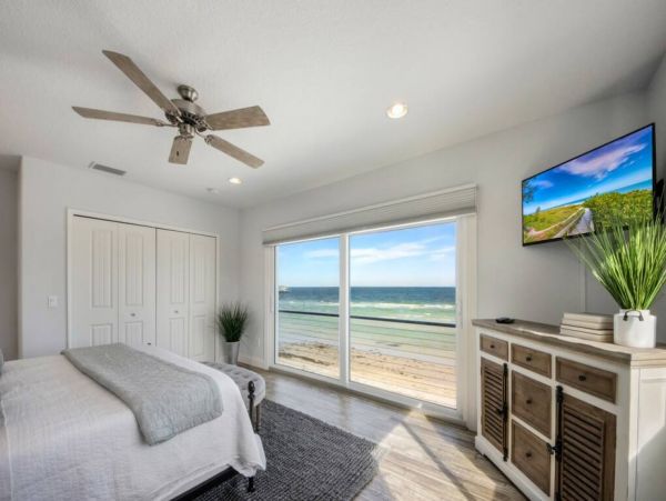 Bay Beach Luxury on Anna Maria Island
