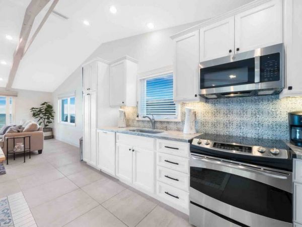 Bay Beach Luxury on Anna Maria Island