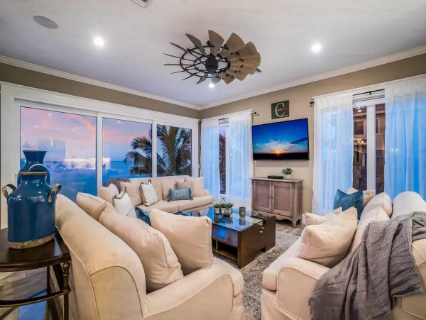 Anna Maria Vacation Home Five Bedroom Beachfront