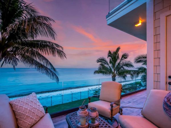 Anna Maria Vacation Home Five Bedroom Beachfront