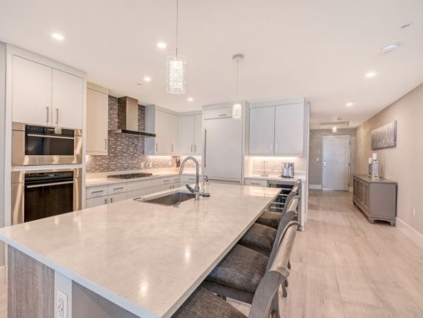 Siesta Key Beachfront Rentals | Luxury 3-Bedroom Gulf-Front Condo