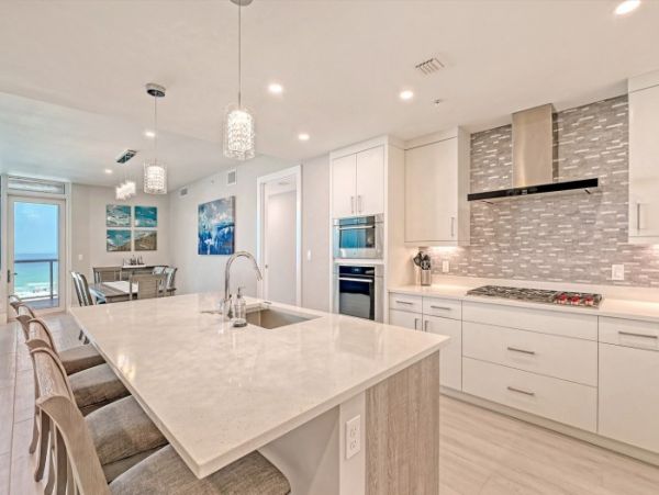 Siesta Key Beachfront Rentals | Luxury 3-Bedroom Gulf-Front Condo