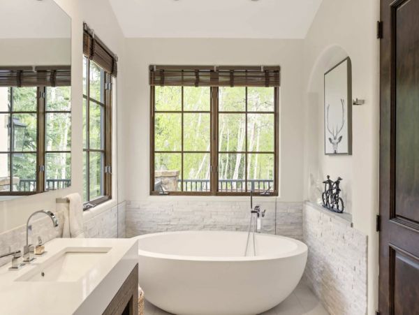 Ski In - Ski Out Snowmass Vacation Home Six Bedroom