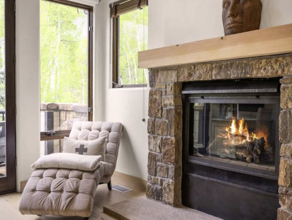 Ski In - Ski Out Snowmass Vacation Home Six Bedroom