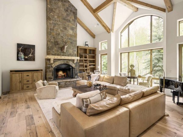 Ski In - Ski Out Snowmass Vacation Home Six Bedroom