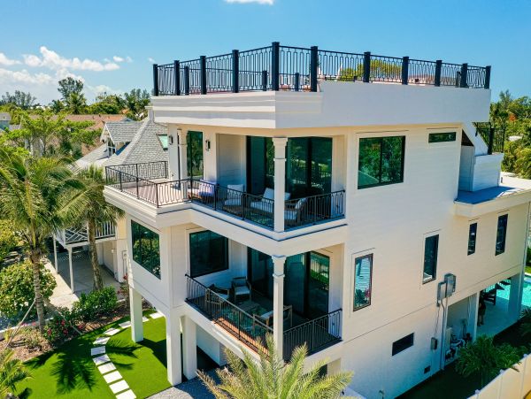 Beautiful Anna Maria Vacation Home Four Bedrooms Bay Views