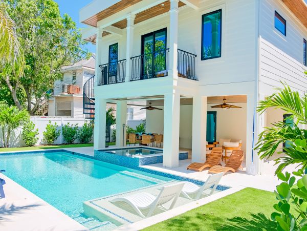 Beautiful Anna Maria Vacation Home Four Bedrooms Bay Views
