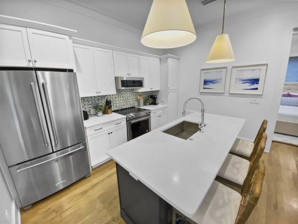 Spacious 5 Bedroom Vacation Home in Seagrove Beach