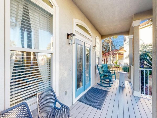 Miramar Vacation Rentals 4-Bedroom Beach Home with Private Pool & Gulf Views