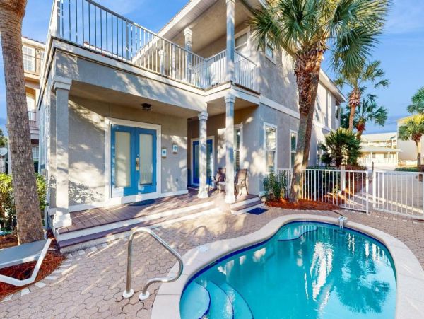Miramar Vacation Rentals 4-Bedroom Beach Home with Private Pool & Gulf Views