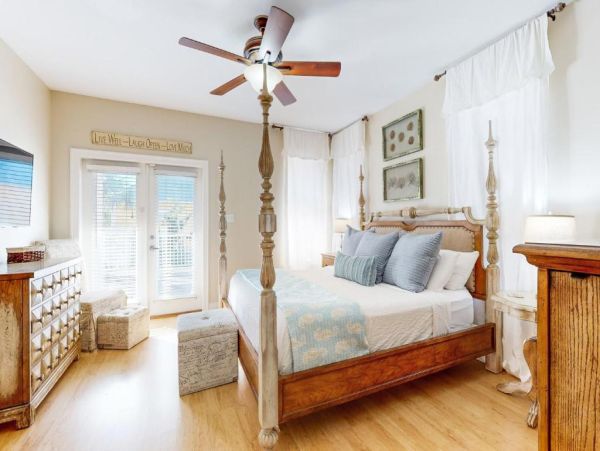 Miramar Vacation Rentals 4-Bedroom Beach Home with Private Pool & Gulf Views