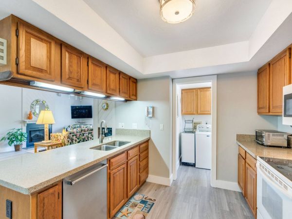 Captiva Vacation Home Two Bedroom walk to Beach