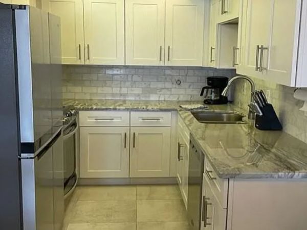 2 Bedroom Vacation Condo in Longboat Key Close to Beach