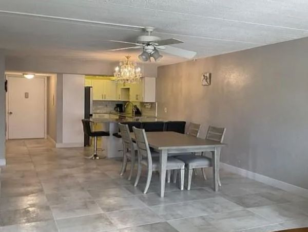 2 Bedroom Vacation Condo in Longboat Key Close to Beach