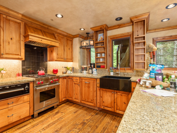 Mountain Chic Vacation Rental with 5 Bedrooms in Deer Valley