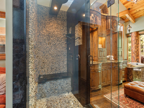 Mountain Chic Vacation Rental with 5 Bedrooms in Deer Valley