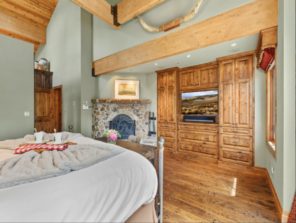 Mountain Chic Vacation Rental with 5 Bedrooms in Deer Valley