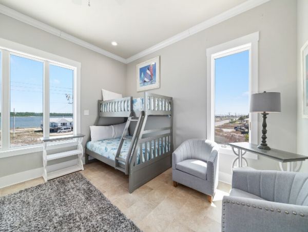 On Beach Gulf Shores Vacation Home Ten Bedroom