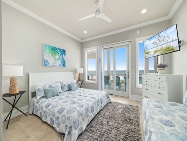 On Beach Gulf Shores Vacation Home Ten Bedroom
