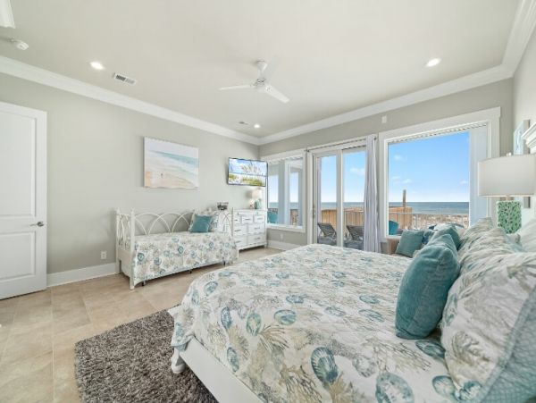 On Beach Gulf Shores Vacation Home Ten Bedroom