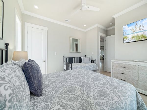 On Beach Gulf Shores Vacation Home Ten Bedroom