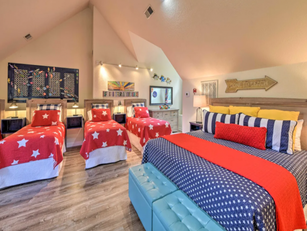Hilton Head 4 Bedroom Vacation Rental with Pool